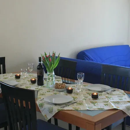 Sandra Apartment *